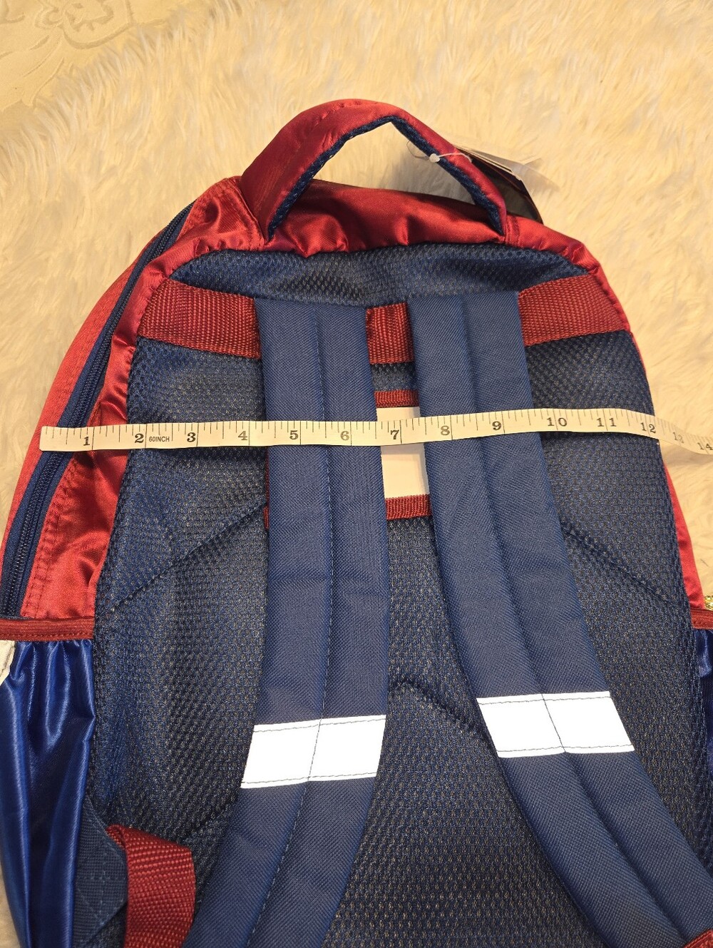 Wonder Woman Backpack - Picture 6 of 7
